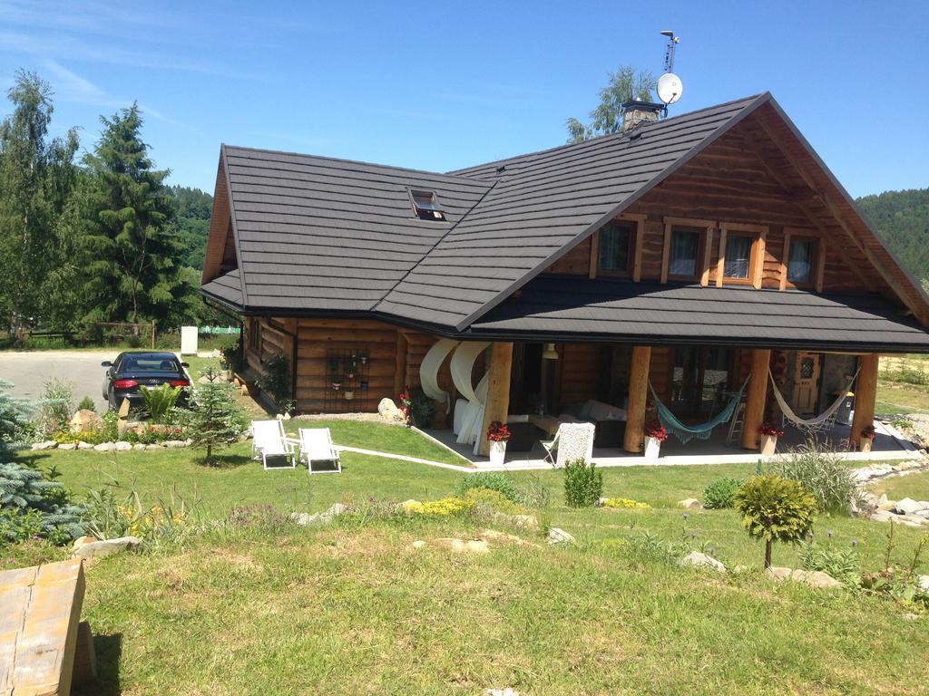 Udany Weekend Apartment Ustrzyki Dolne Exterior photo